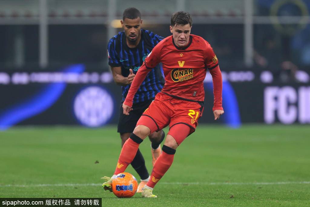 意甲焦点战：国际米兰4-0大胜科莫，路易斯·恩里克闪耀圣西罗